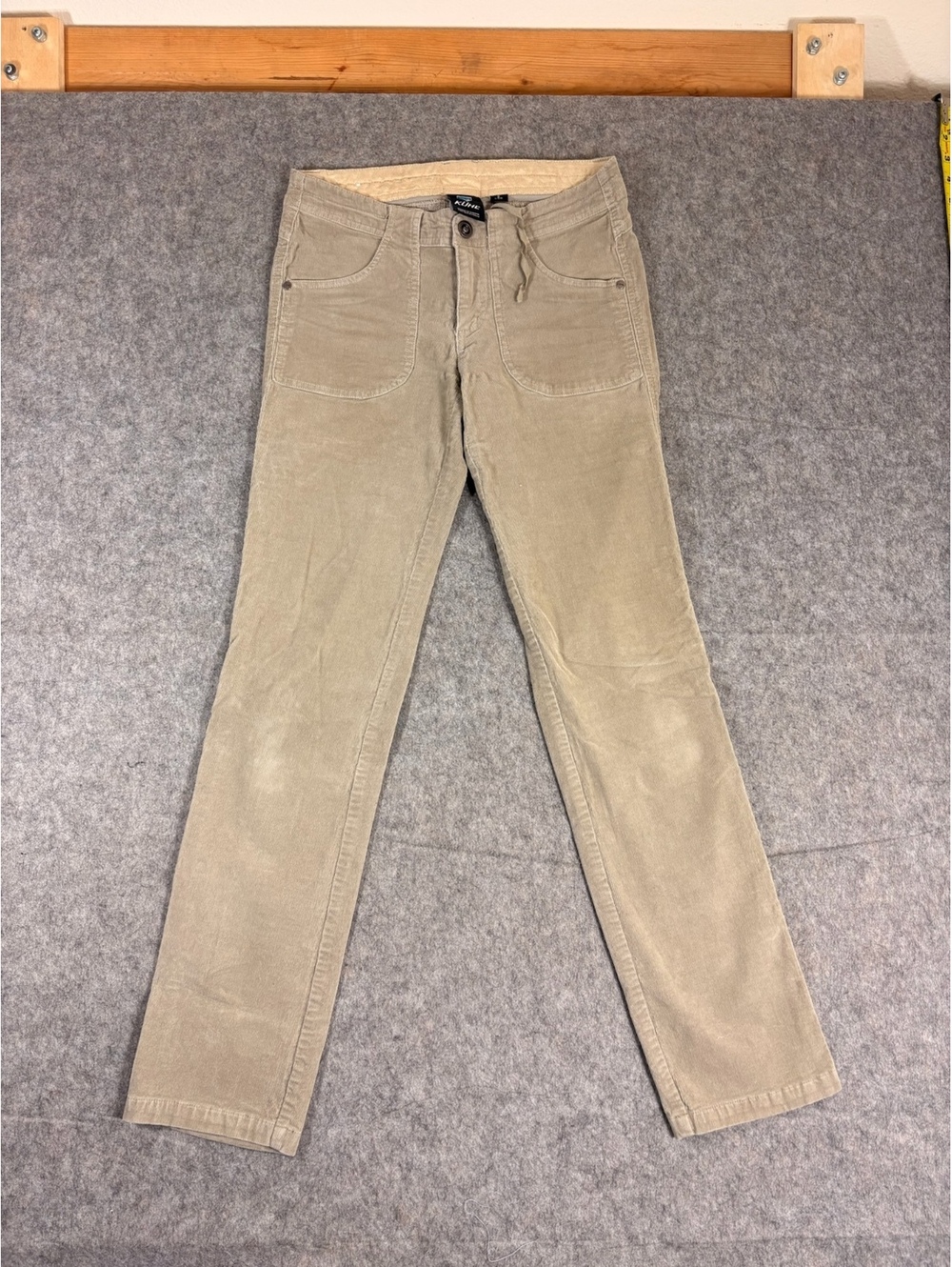 Kuhl khaki casual corduroy pants womens size 2
